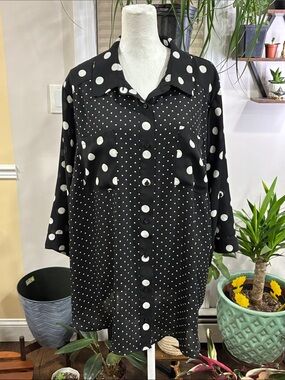 Worthington Black and White Polka Dot Button Up Shirt size 2X